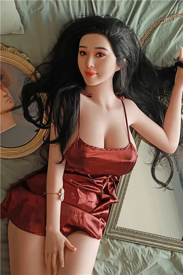Lifelike Chinese Star Sex Doll Fan Bingbing 168cm ( Silicone Head) view 3