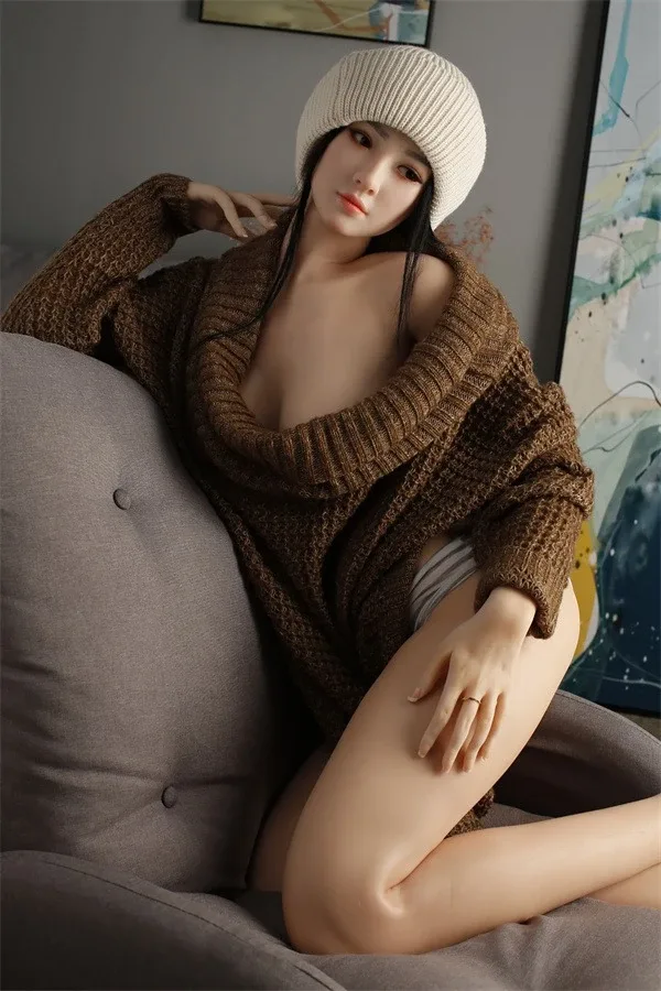 Most Realistic Beautiful Sex Doll Genevieve 165cm view 3