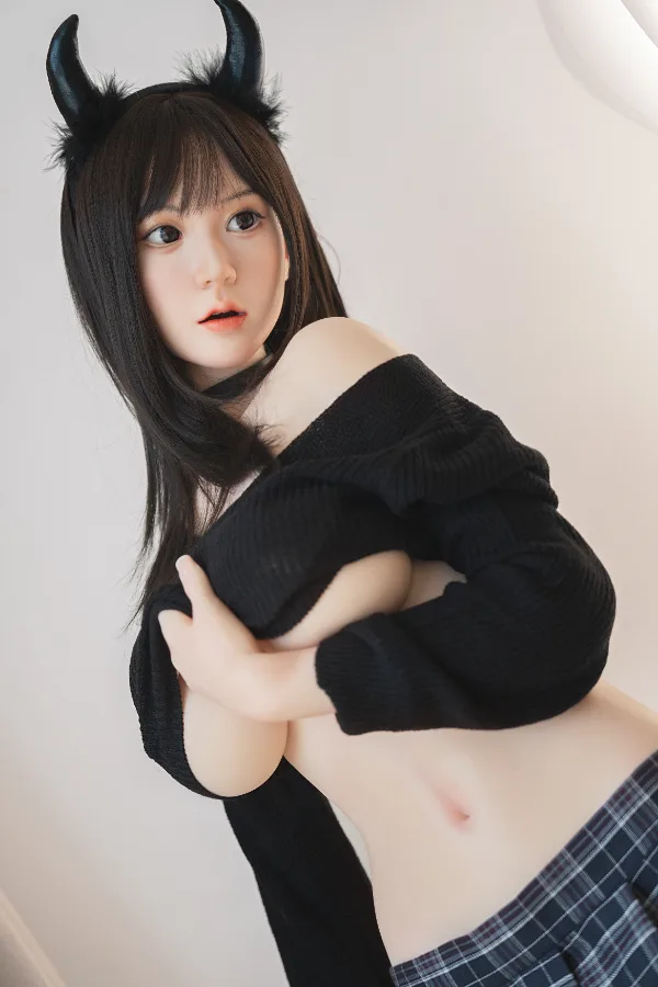 T10 – Silicone 158cm/62.2″ F-CUP 28kg/61.73lbs Sex Doll