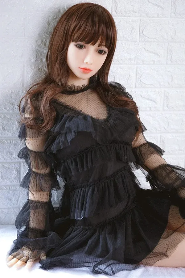 Chinese Cute TPE Sex Doll Polly 148cm view 3