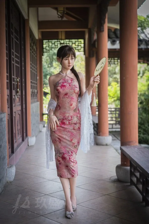 Antique and Pure Sex Doll Lucy 168cm view 5