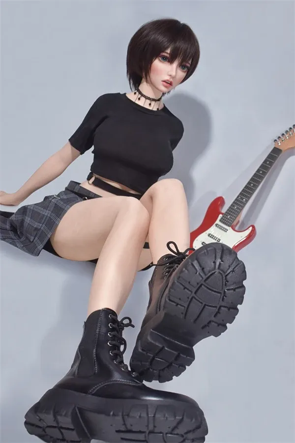 Guitarist Japanese Sex Doll Ellie 150cm view 4