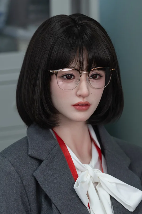 Shizukawa Yuri – Silicone 168cm/66.14″ F-CUP 35.5kg/78.26lbs Sex Doll view 3