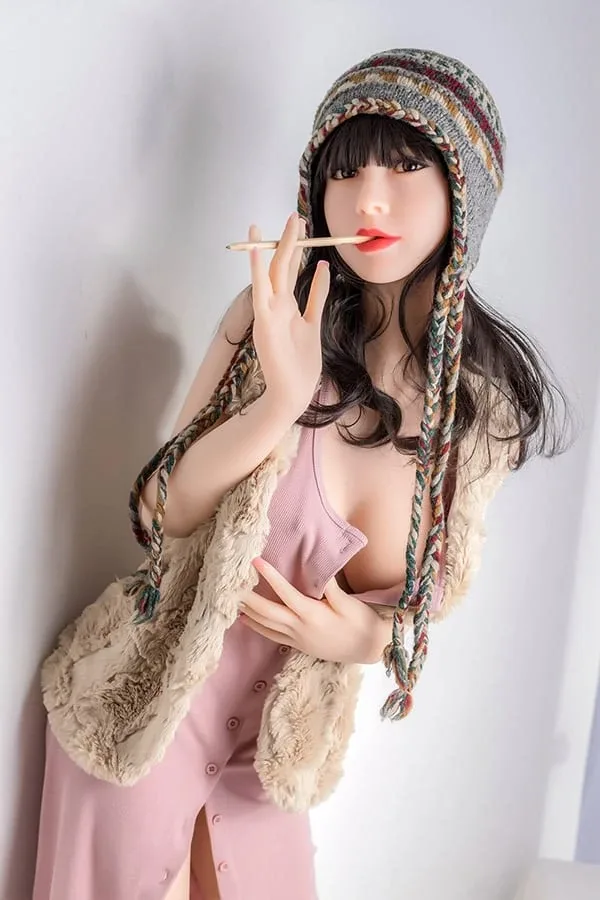 TPE China Sexy Sweet Lifelike Sex Doll Lilian 165cm view 3