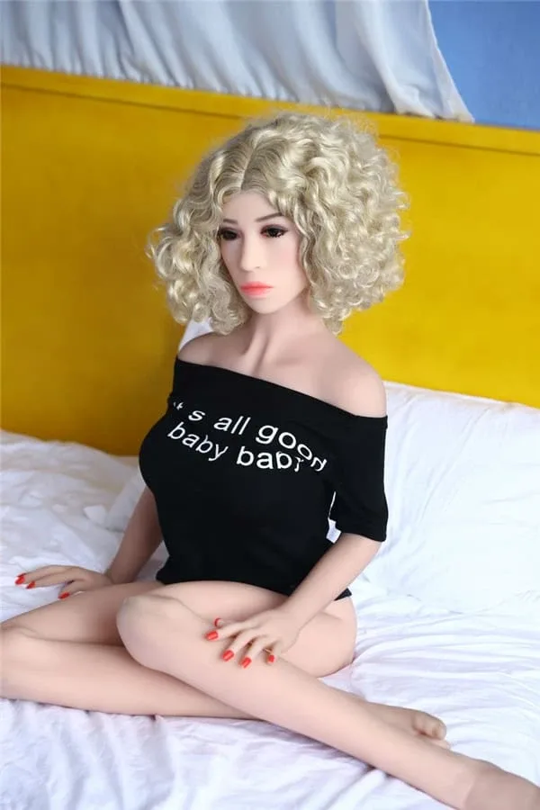 Realistic Full-size Mature MILF Blonde Sex Doll Emily 158cm view 2