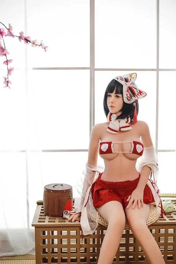Cute Fair Skin Asian Japanese Sex Doll Jazlyn 148cm view 5