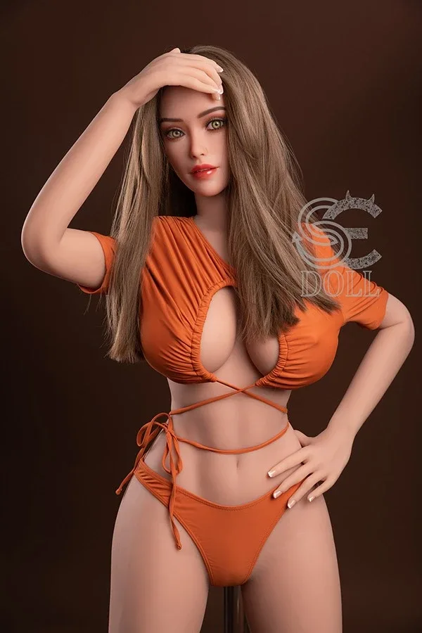 American Warehouse Sex Doll Gwen 157cm view 3