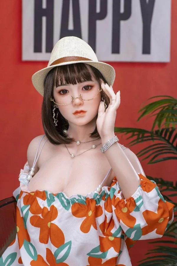 Japanese Silicone Sex Doll Giovanna 160cm view 4