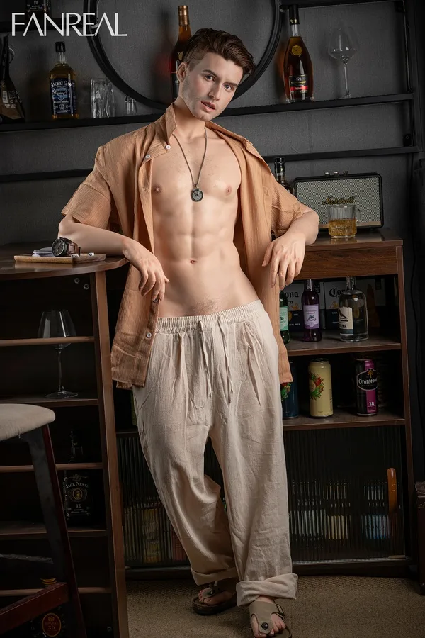 Henry – Silicone 173cm/68.11″ 35kg/77.16lbs Sex Doll