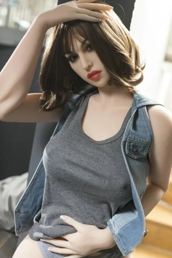 170cm D-cup Japanese Star Sex Doll Gussie view 2