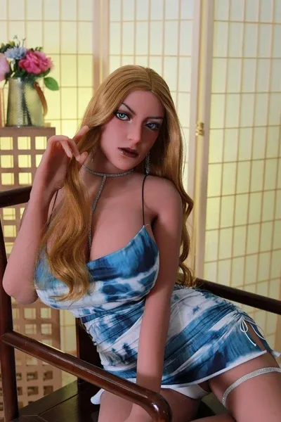 Busty Mature Sex Doll Mallory 168cm view 2