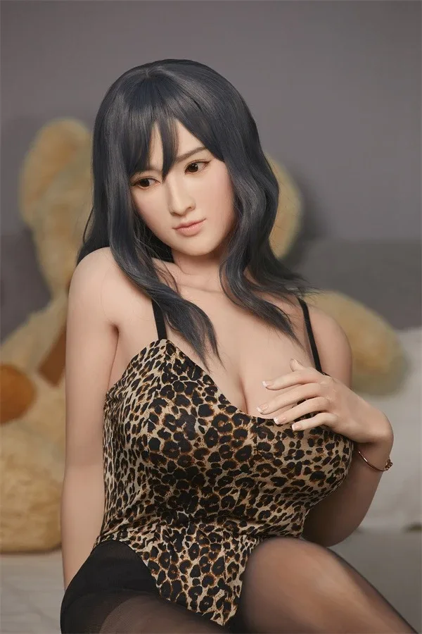 Big Boobs Mature Milf Sex Doll London 155cm view 2