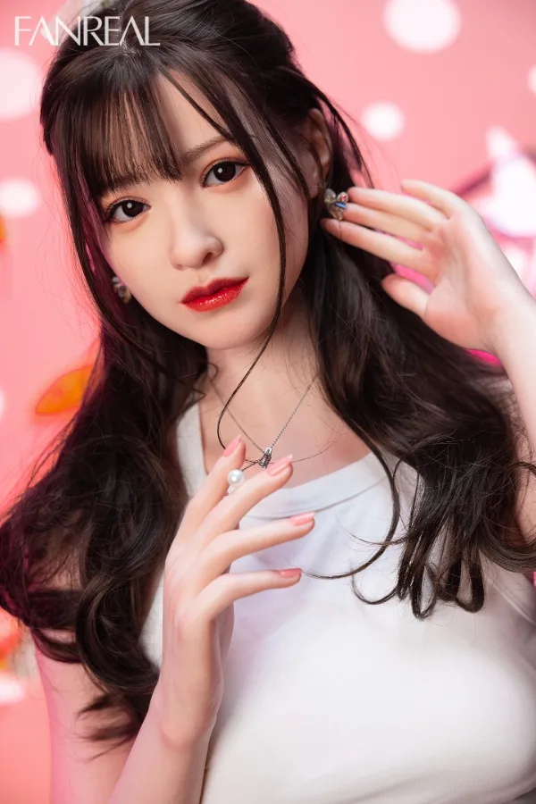 Josie – Silicone 163cm/64.17″ D-CUP 36kg/79.37lbs Sex Doll view 3