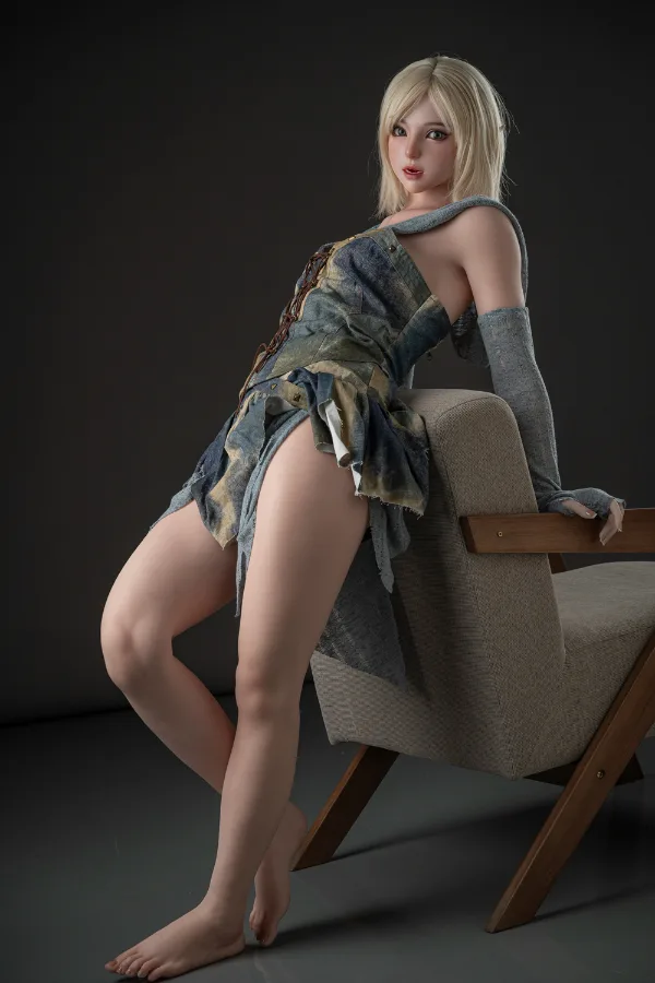 Elara – Silicone 160cm/62.99″ B-CUP 30kg/66.14lbs Sex Doll view 3