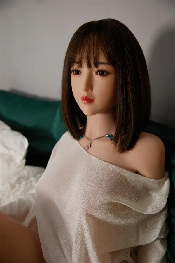 Super Real Pretty Japanese Sex Doll Ryleigh 148cm view 3