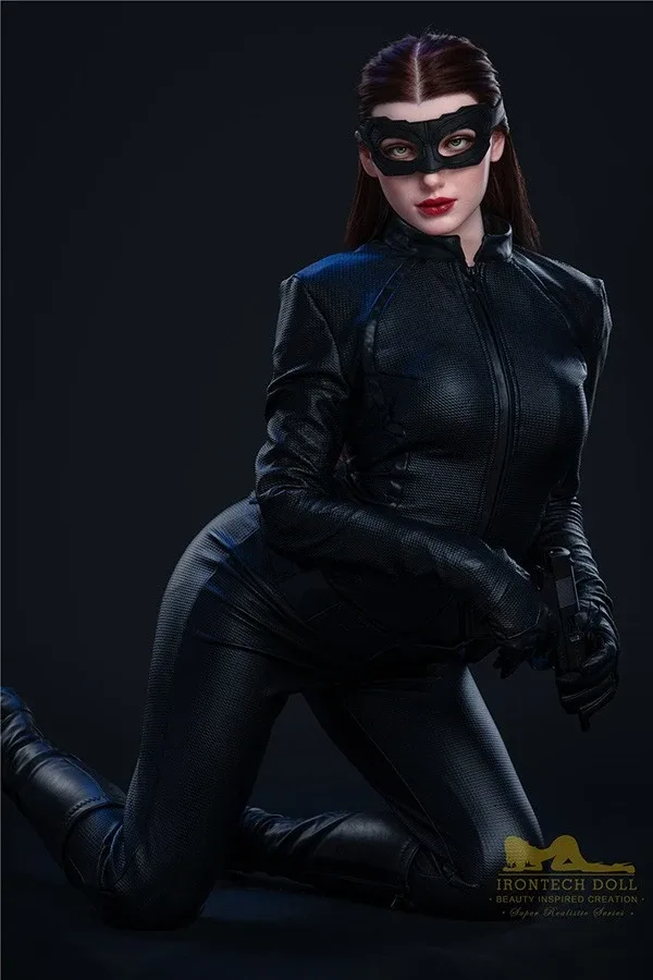 Realistic Big Booty Catwoman Cosplay Sex Doll Salma 168cm view 3