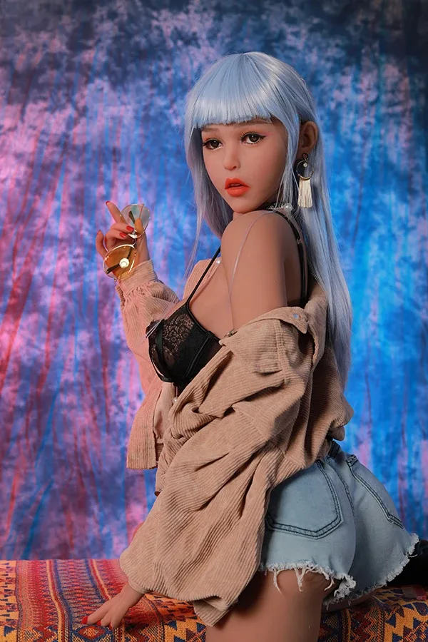 Small Breasted American Rebellious Sex Doll Ari 163cm view 3