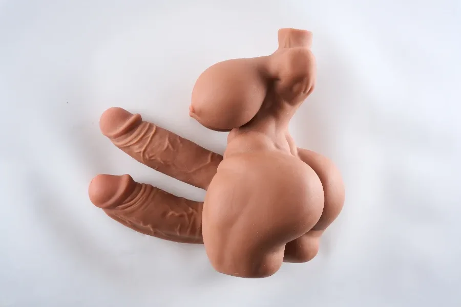 Double Penis Futanari Transsexual Sex Doll Torso Beatus view 4