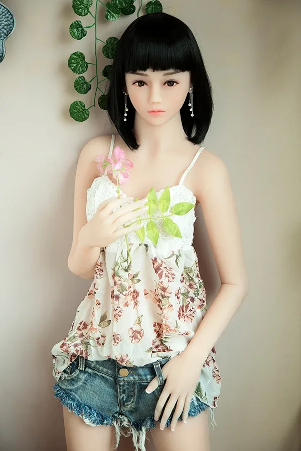 Brunette Small Tits Sex Doll Betsy 157cm