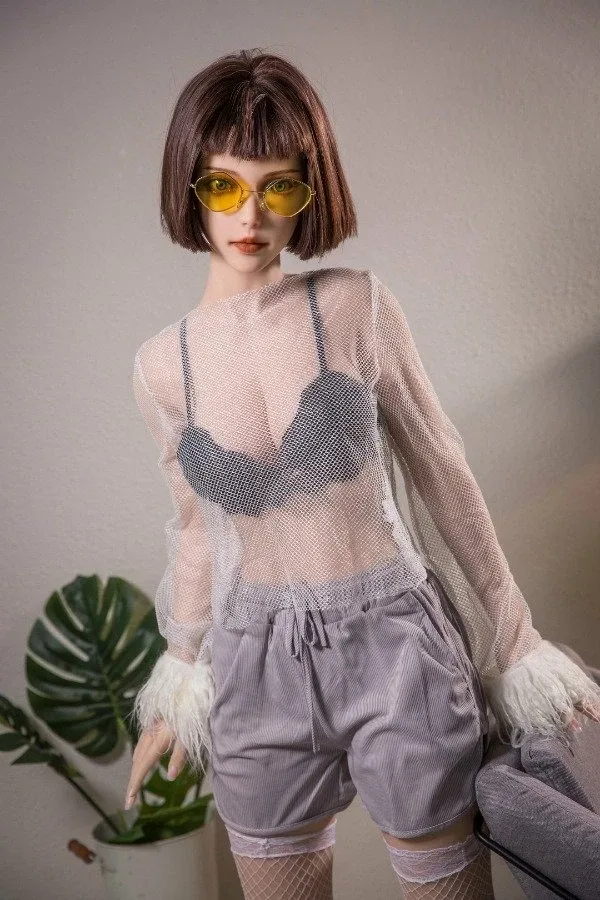 “The Professional” Celebrity Sex Doll Mathilda 162cm view 2
