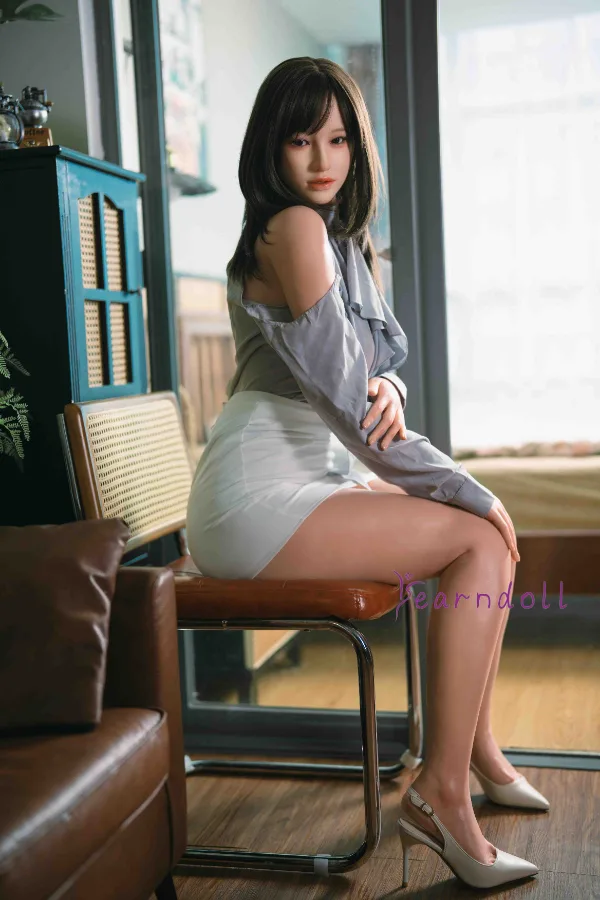 Y229 – Silicone 170cm/66.93″ E-CUP 48kg/105.82lbs Sex Doll view 4