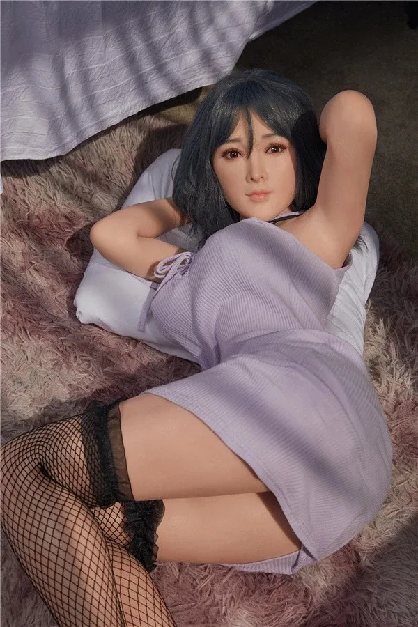 High End Asian Japanese Sex Doll Elle 150cm view 3