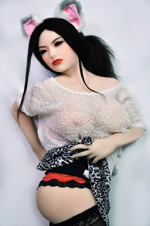 Muscular Asian Sex Doll Amelia 150cm view 3