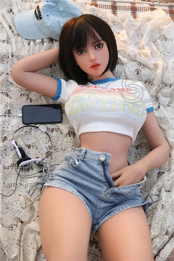 Realistic Cute Black Short Hair Sex Doll Azalea 161cm view 3