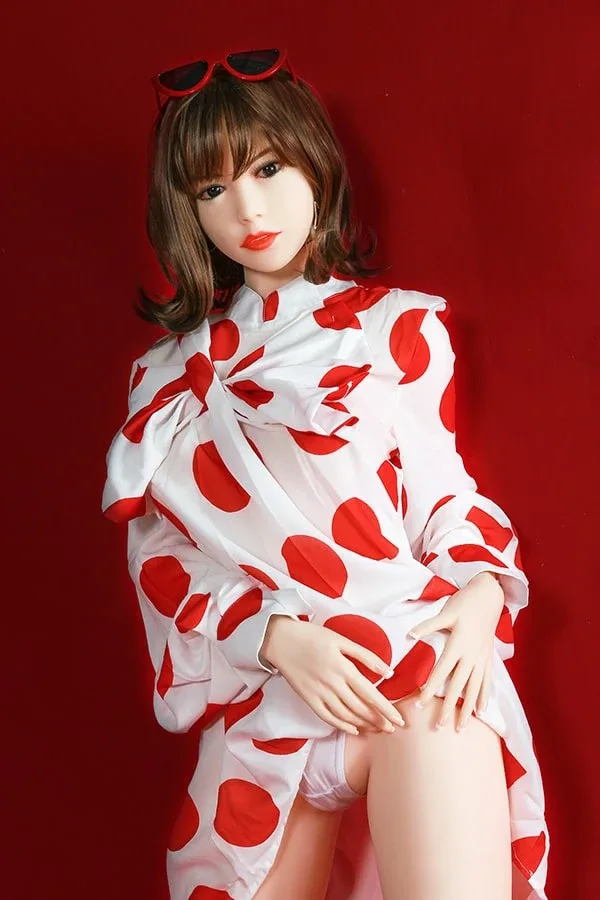 Lifelike Hot Sex Doll Roberta 160cm view 4