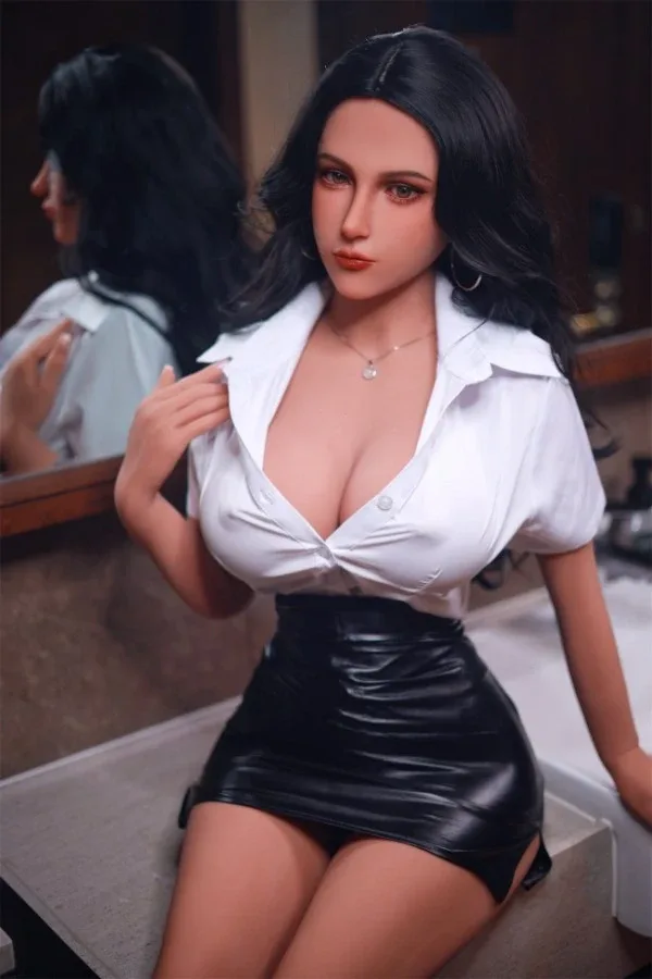 Sexy Mature Busty Sex Doll Sex Doll Juniper 156cm view 3