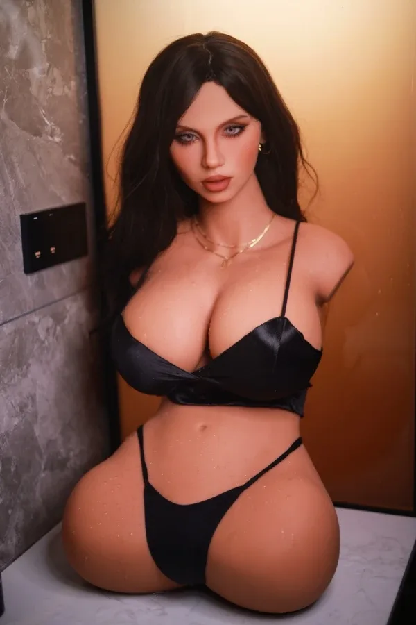 Sexy Busty TPE Sex Doll Torso Oliva 85cm view 3