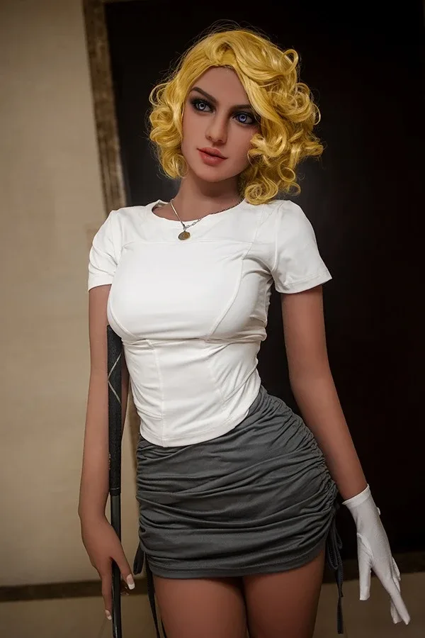 Sexy Mature Blonde Sex Doll Valery 158cm view 3