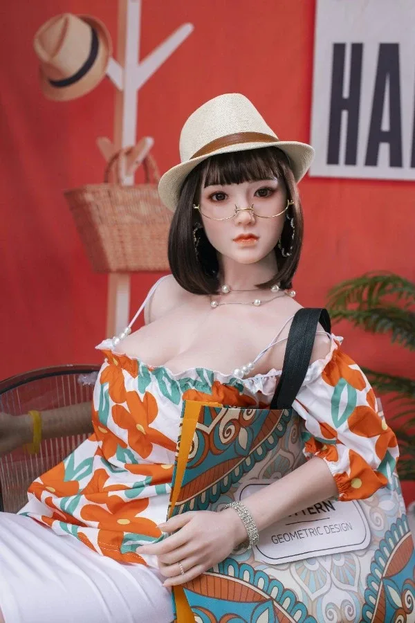 Japanese Silicone Sex Doll Giovanna 160cm view 5