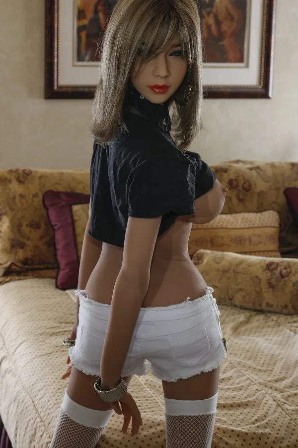 Mature American Sex Doll Mallory 165cm view 2