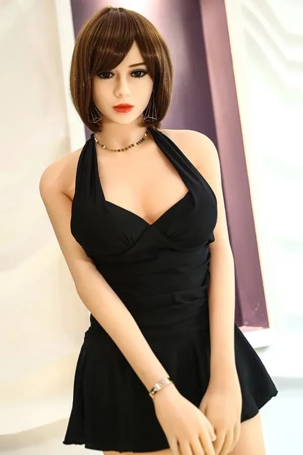 Lifelike Sexy Short Hair Chinese Sex Doll Kristina 165cm view 4