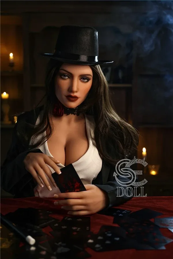 Lifelike Mature Sexy Female Sex Doll Emma 161cm view 4