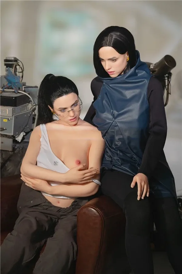 High End Silicone Cosplay Sex Doll Sasha 168cm view 3