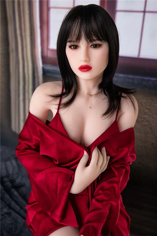 Life Size Mature Busty Chinese Sex Doll Yaritza 168cm view 4
