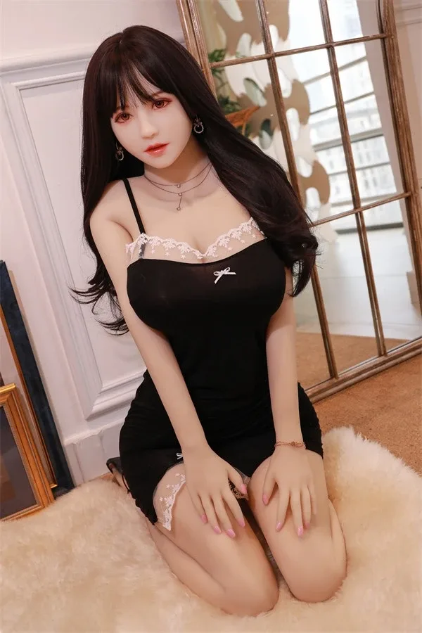 Busty Japanese Sex Doll Juliette 168cm view 3