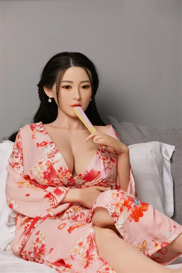 Kimono Japanese Sex Doll Millie 165cm view 2