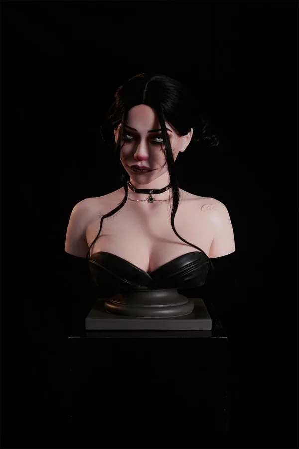 Silicone Bust Torso Rylie 54cm