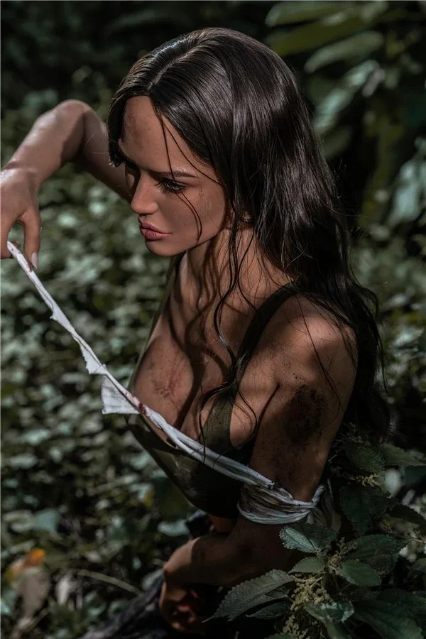 Sexy Tall Sex Doll Lara Croft 170cm ( Silicone ) view 5