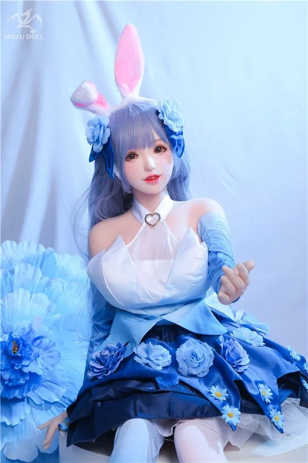 Beautiful Busty Sex Doll Mae 145cm (Free Doll Same Clothes)