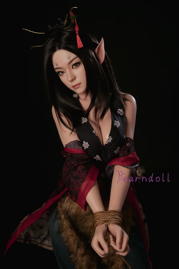 Y303 – Silicone 165cm/64.96″ D-CUP 40kg/88.18lbs Sex Doll