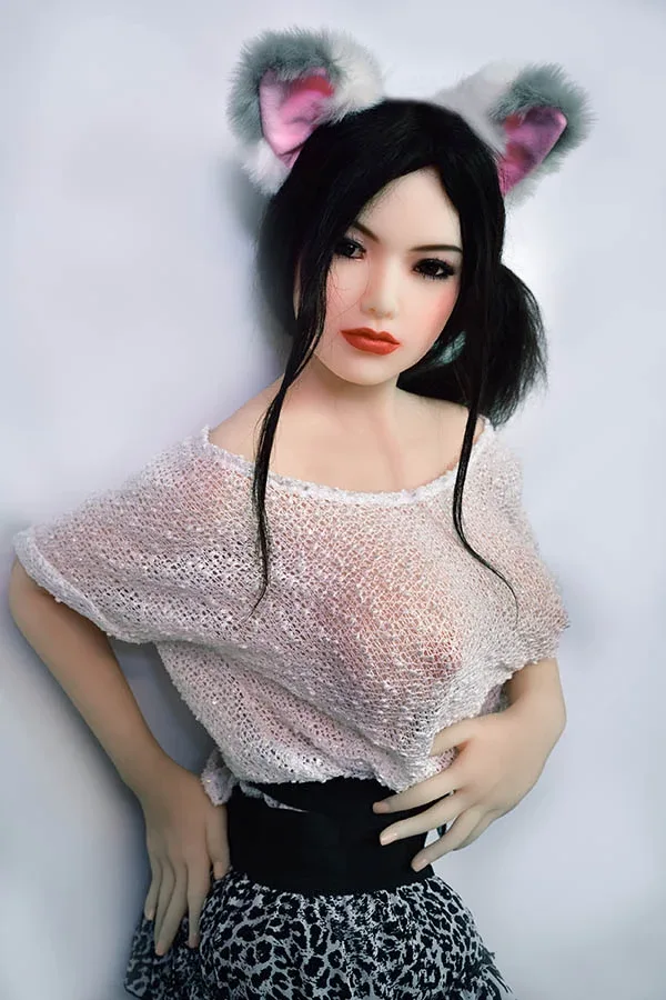 Muscular Asian Sex Doll Amelia 150cm view 4