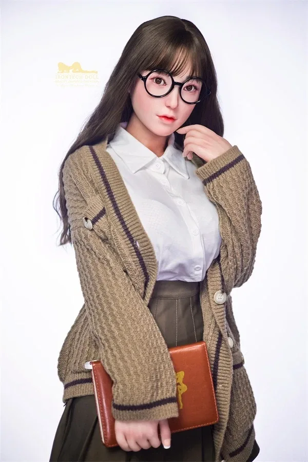 Life-Size Pretty Japanese Silicone Sex Doll Luciana 153cm view 3