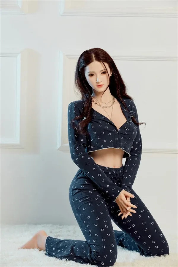 Lifelike Life-Size Sex Doll Bailey 165cm view 5