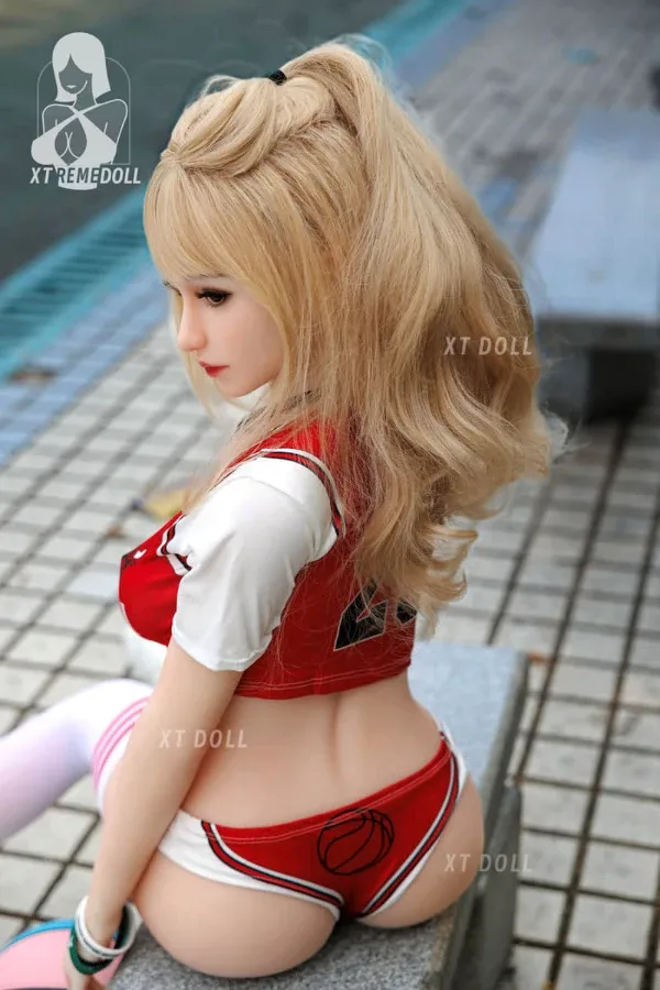 157cm C-cup Blonde Mid-Tits Sex Doll Mia view 2