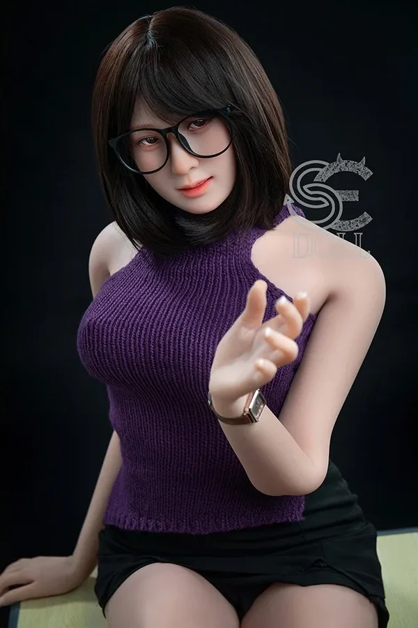 Sexy Beautiful Asian Vietnamese Sex Doll Bethany 163cm view 3
