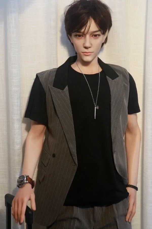 Realistic Handsome Gentle Asian Male Doll Edward 170cm view 2